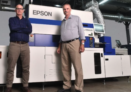  Partner Gary Fairgrieve-Park and J. Chandler from Mountain View Printing with their Epson SurePress L-6534VW.  