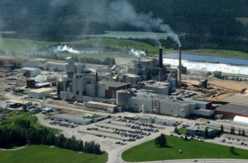Hinton Pulp Mill in Alberta