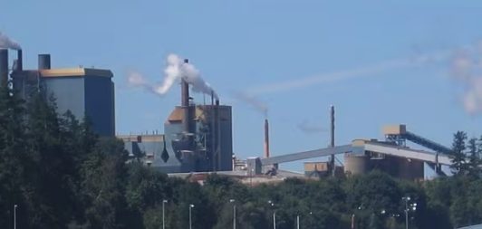 Crofton mill, about 74 km northwest of Victoria, 