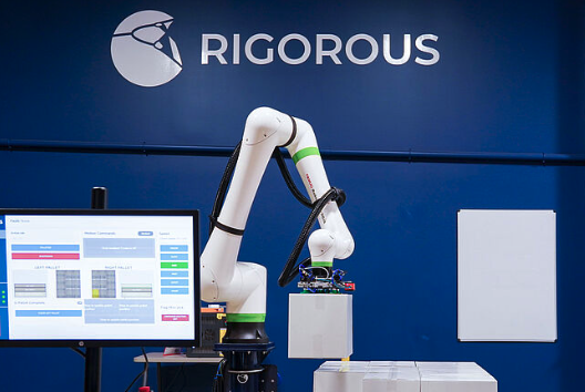 igorous Technology, BOB palletizer robot for the corrugated and folding carton markets  